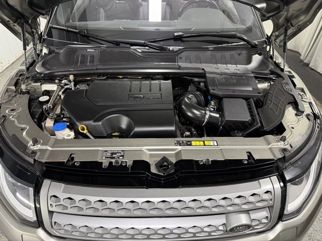 Used 2019 Land Rover Range Rover Evoque SE Dynamic image 29