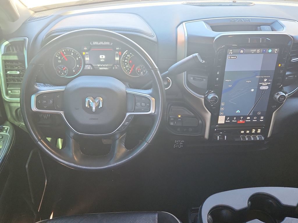 Used 2024 RAM 2500 Laramie AWD/4WD image 10