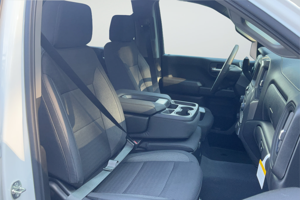 New 2026 Chevrolet Silverado 1500 Custom RWD image 18