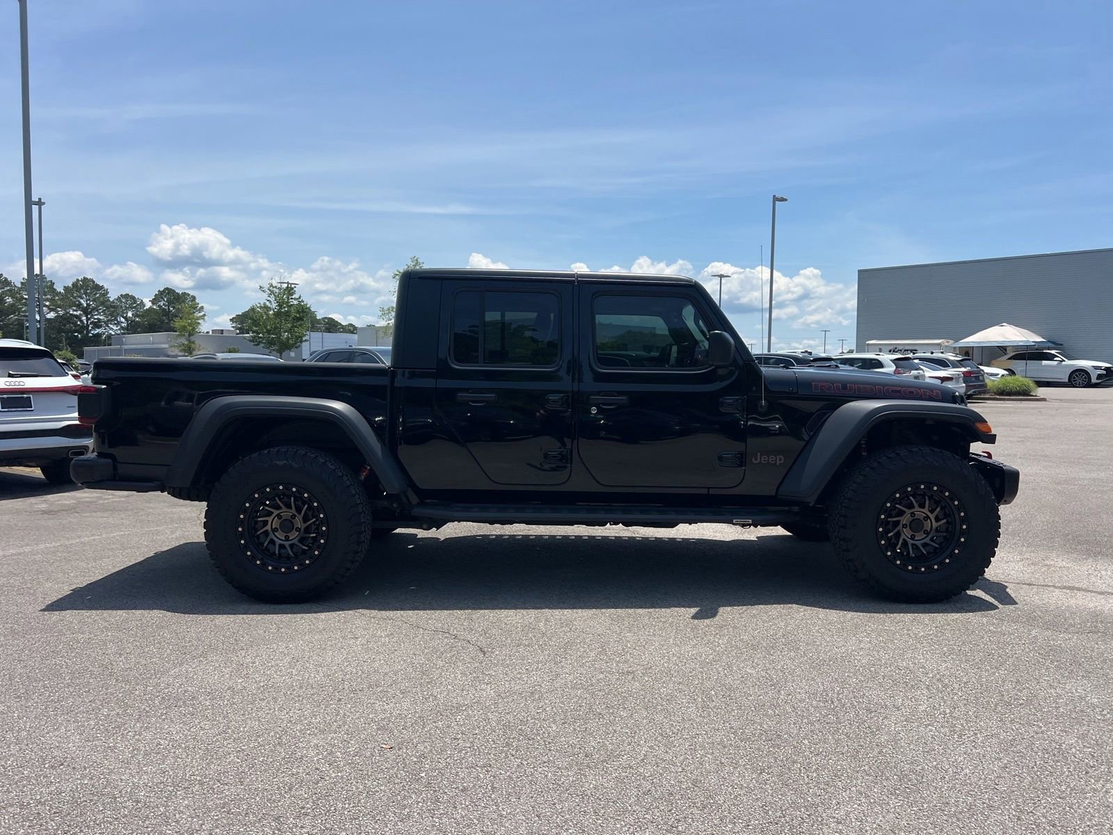 Used 2021 Jeep Gladiator Rubicon AWD/4WD image 4