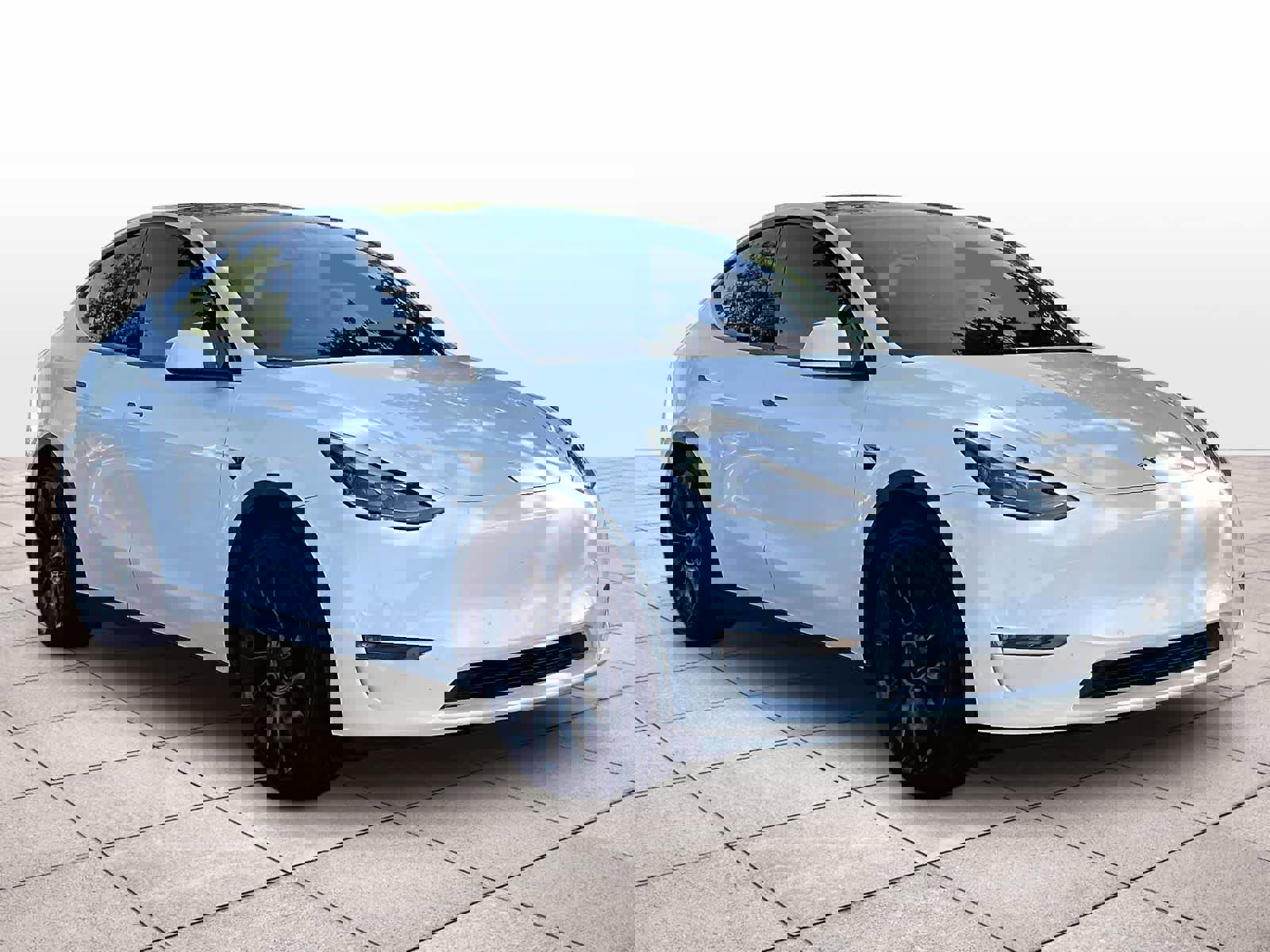 Used 2022 Tesla Model Y Performance AWD/4WD image 2