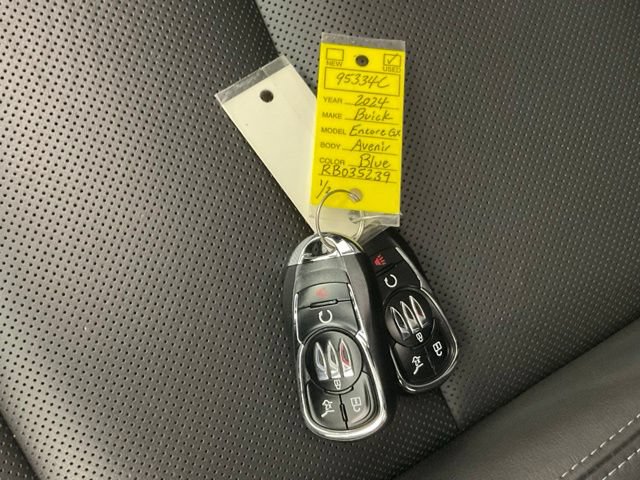 Used 2024 Buick Encore GX Avenir w/ Avenir Technology Package AWD/4WD image 47