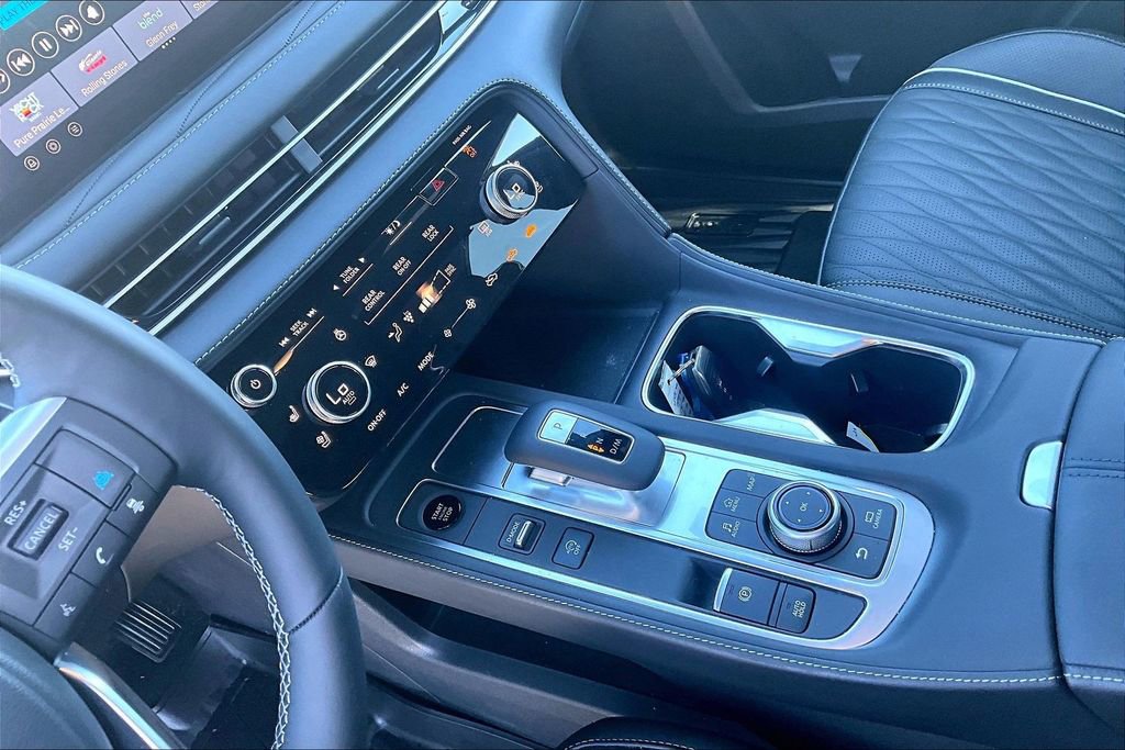 Used 2026 INFINITI QX60 Autograph w/ Dark Cargo Package image 18