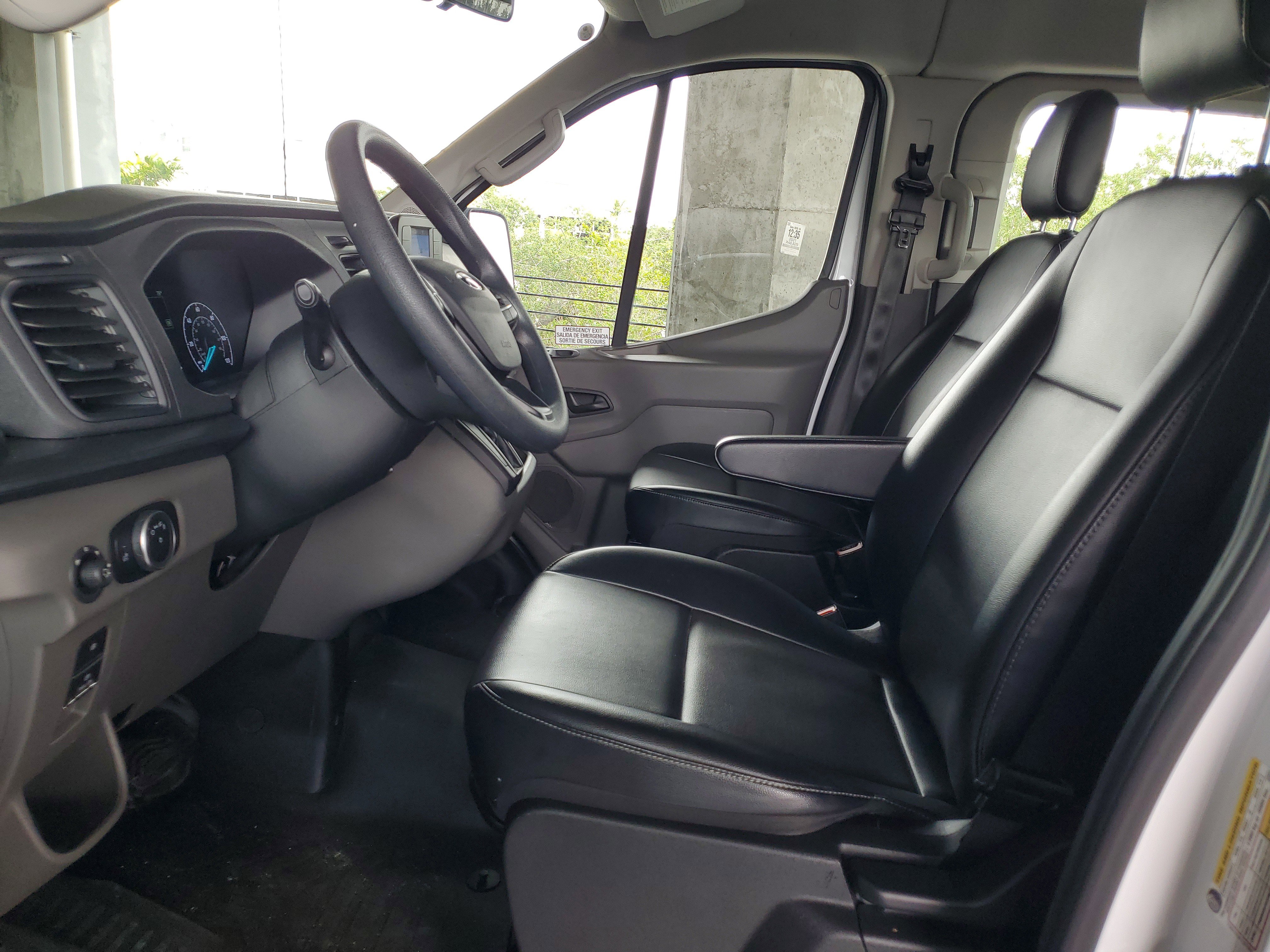 Used 2024 Ford Transit 350 XL image 18