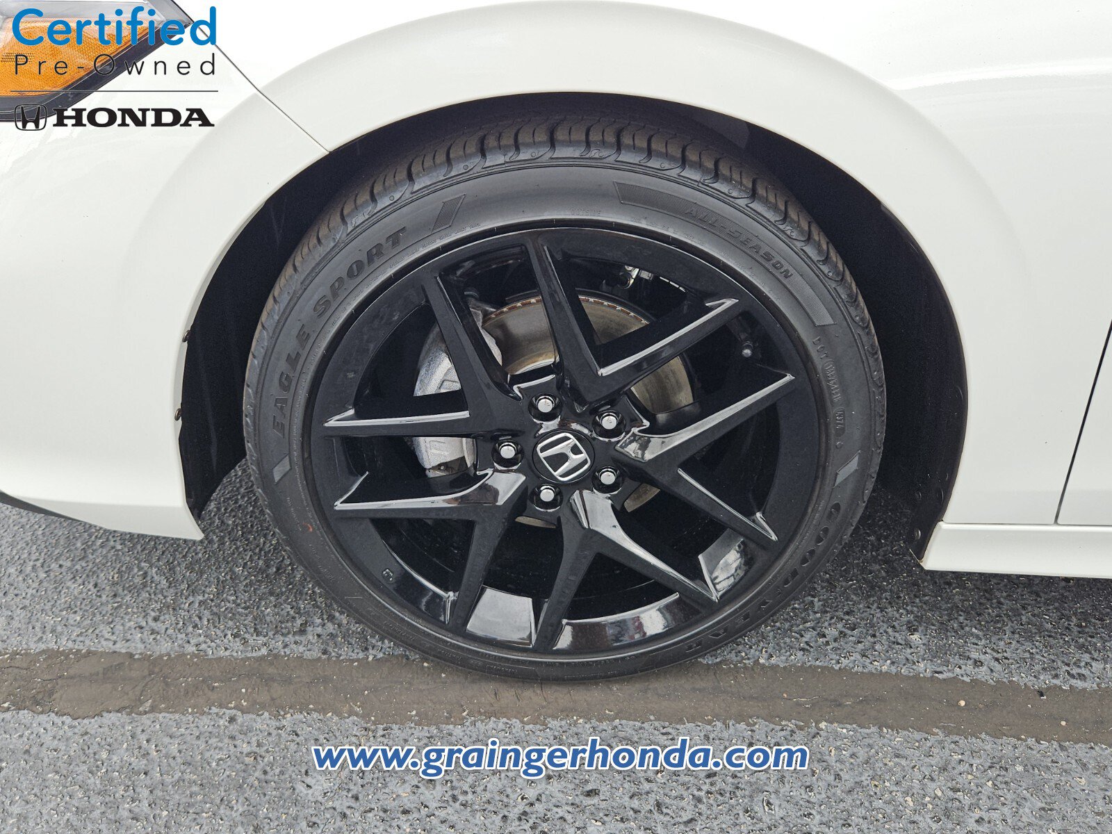 Certified 2025 Honda Civic Sport image 9