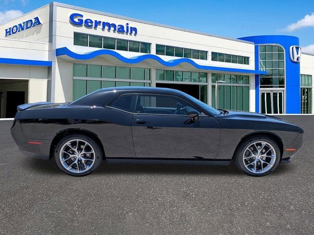 Used 2021 Dodge Challenger SXT w/ Plus Package RWD image 4
