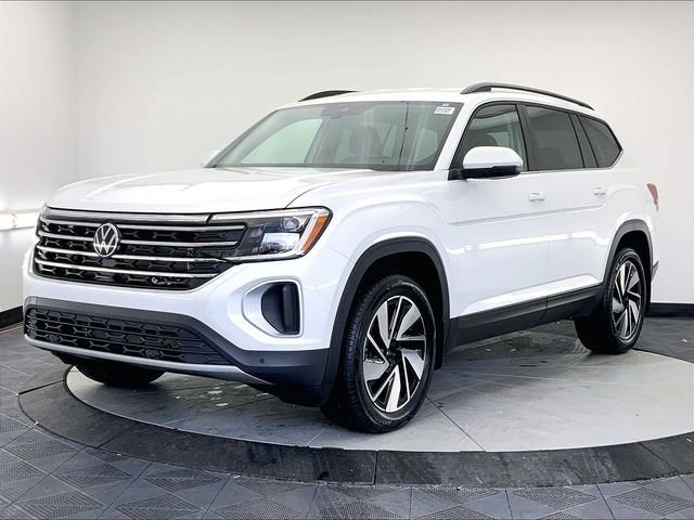 New 2026 Volkswagen Atlas SE image 2