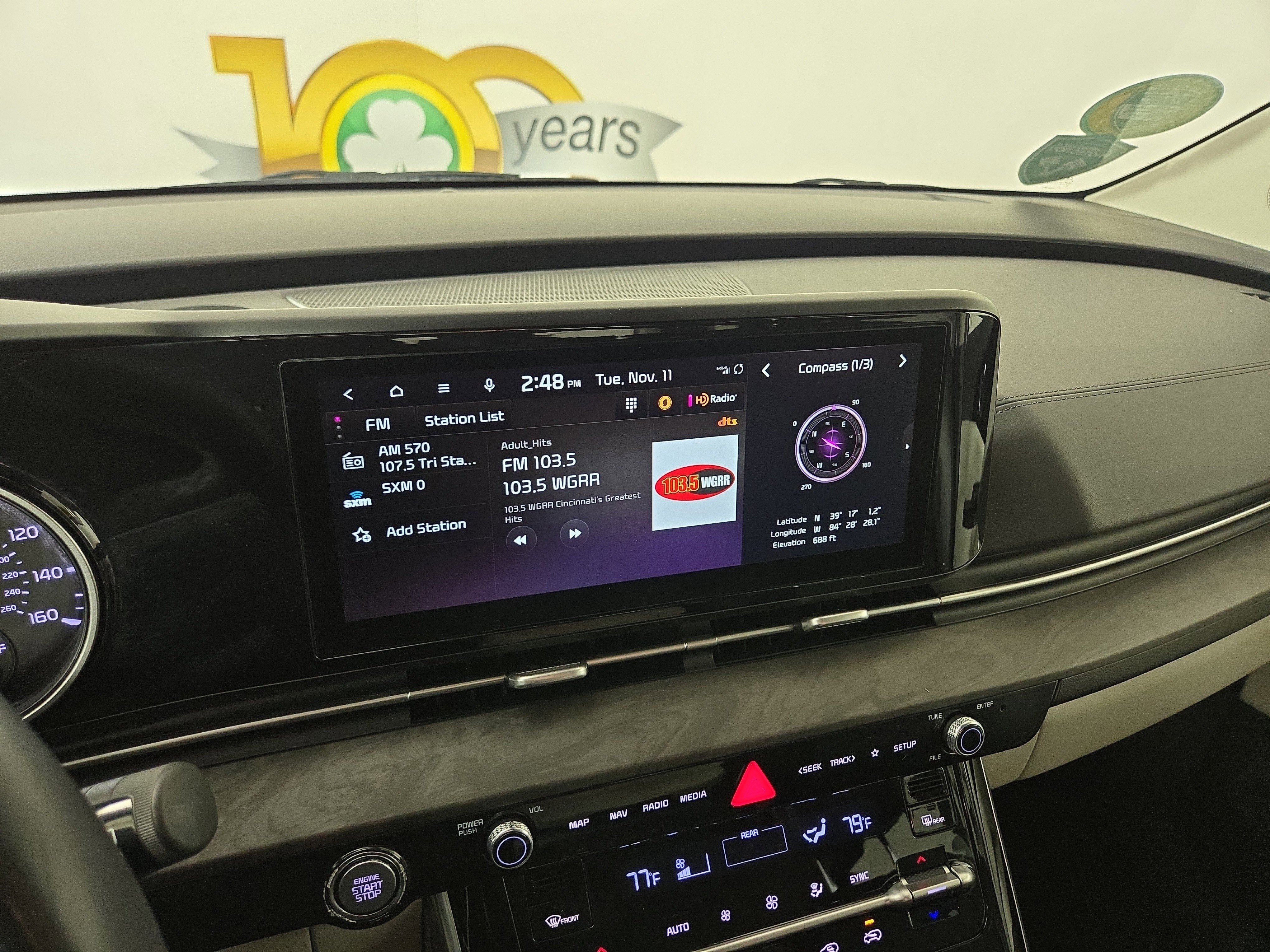 Used 2024 Kia Carnival EX image 21