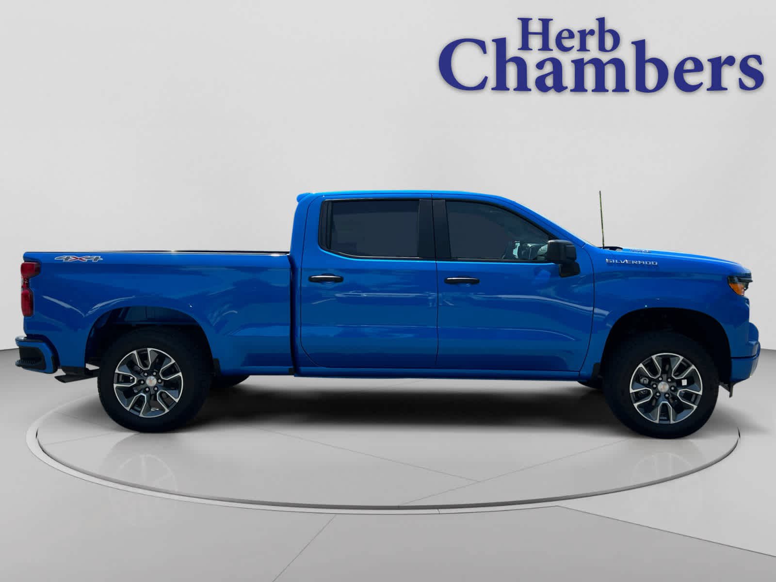 Used 2026 Chevrolet Silverado 1500 Custom AWD/4WD image 5