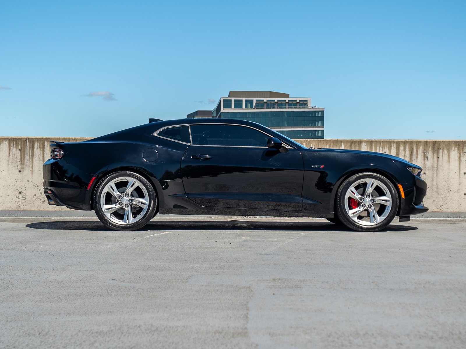 Used 2021 Chevrolet Camaro LT w/ RS Package RWD image 6