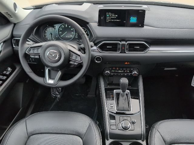 New 2025 MAZDA CX-5 AWD 2.5 S w/ Premium Plus Pkg image 4