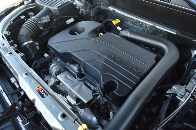 Certified 2023 Chevrolet Equinox RS w/ LPO, Floor Liner Package image 38