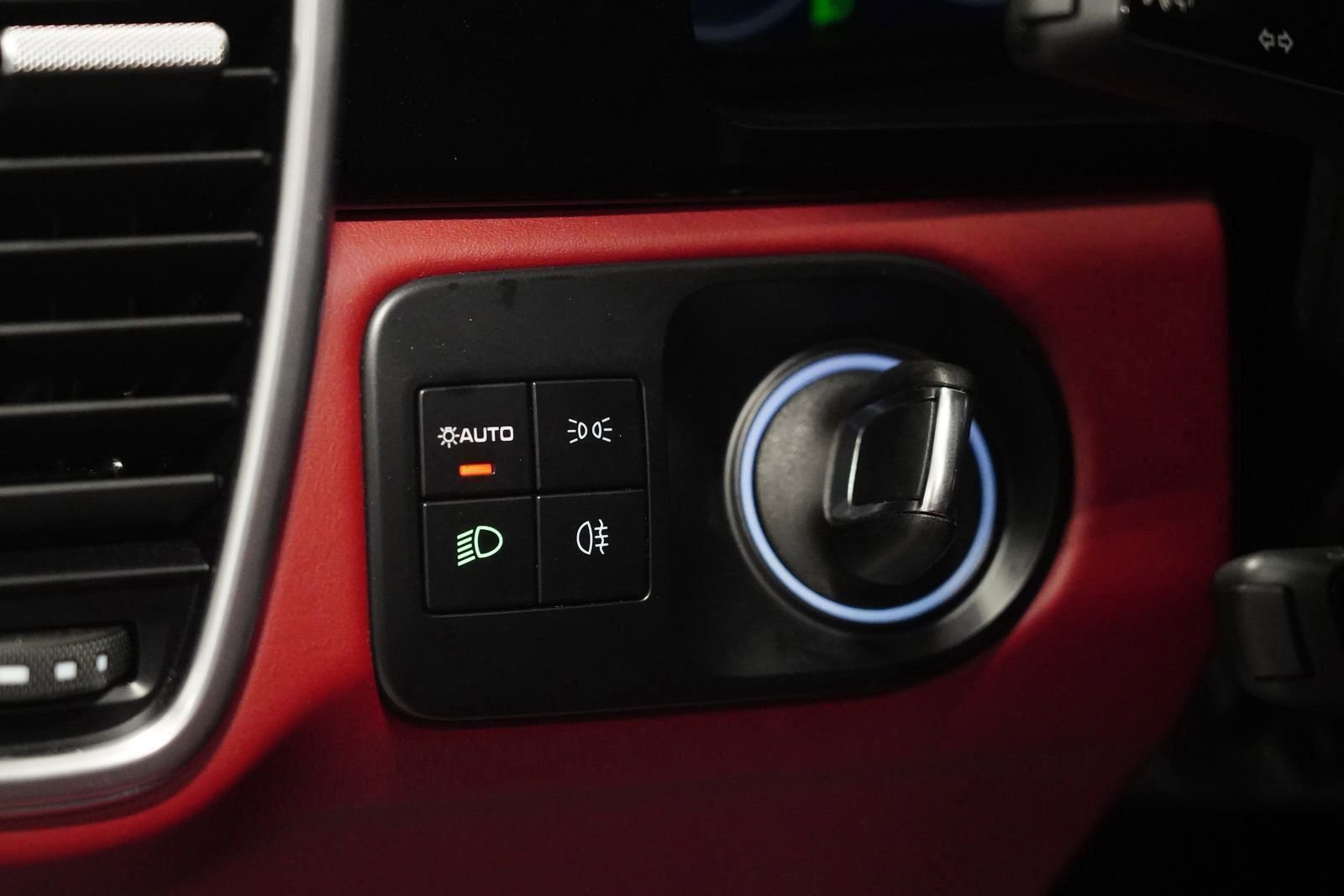 Used 2022 Porsche Cayenne Turbo S image 30