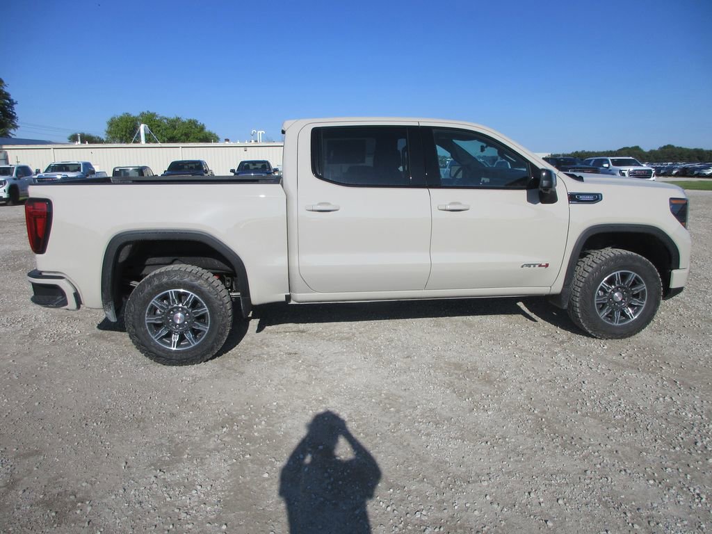 New 2026 GMC Sierra 1500 AT4 w/ AT4 Premium Package AWD/4WD image 3