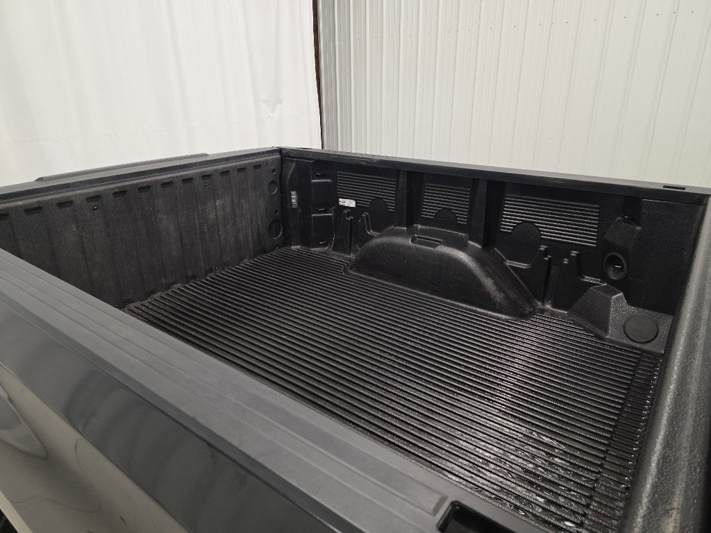 Used 2019 Chevrolet Silverado 1500 LT image 10