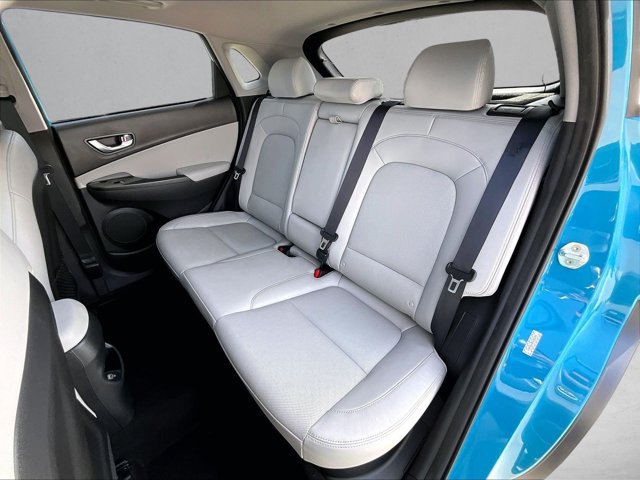 Used 2022 Hyundai Kona Limited FWD image 28
