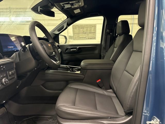 New 2026 Chevrolet Suburban LT w/ Comfort Package image 9