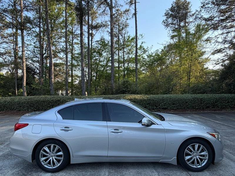 Used 2014 INFINITI Q50 Premium w/ Navigation Package RWD image 11