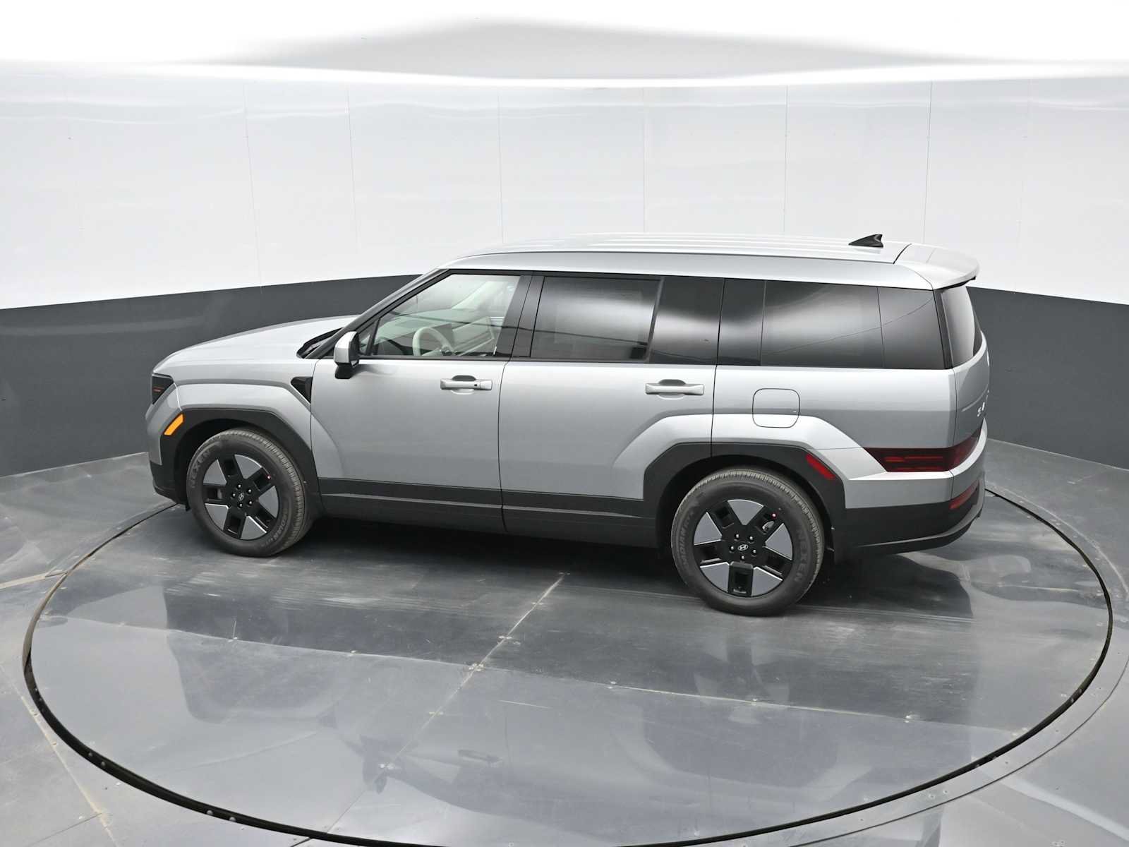 Certified 2026 Hyundai Santa Fe SE FWD image 24
