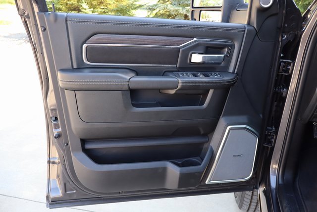Used 2025 RAM 2500 Laramie image 11