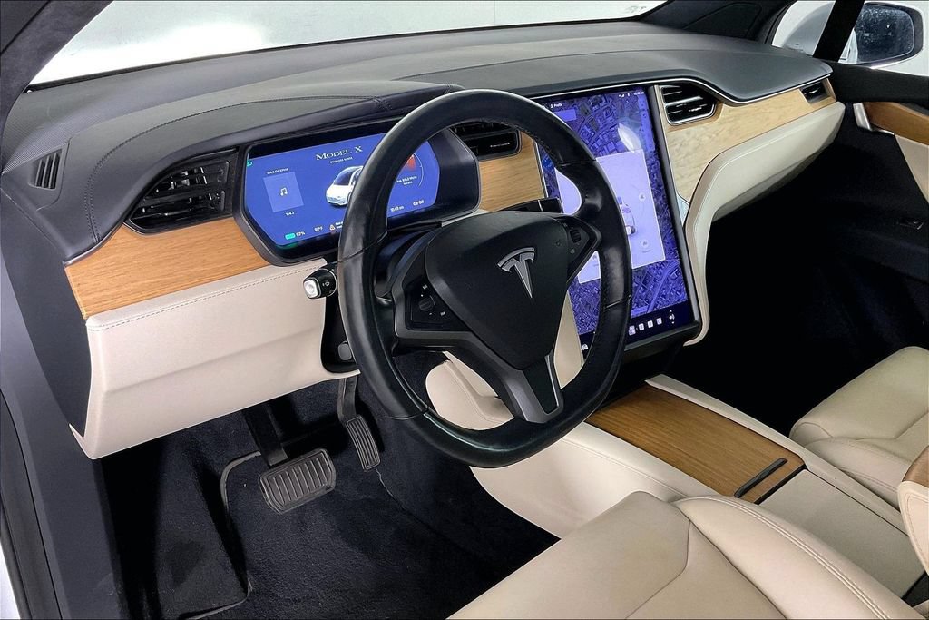 Used 2019 Tesla Model X 75D AWD/4WD image 14