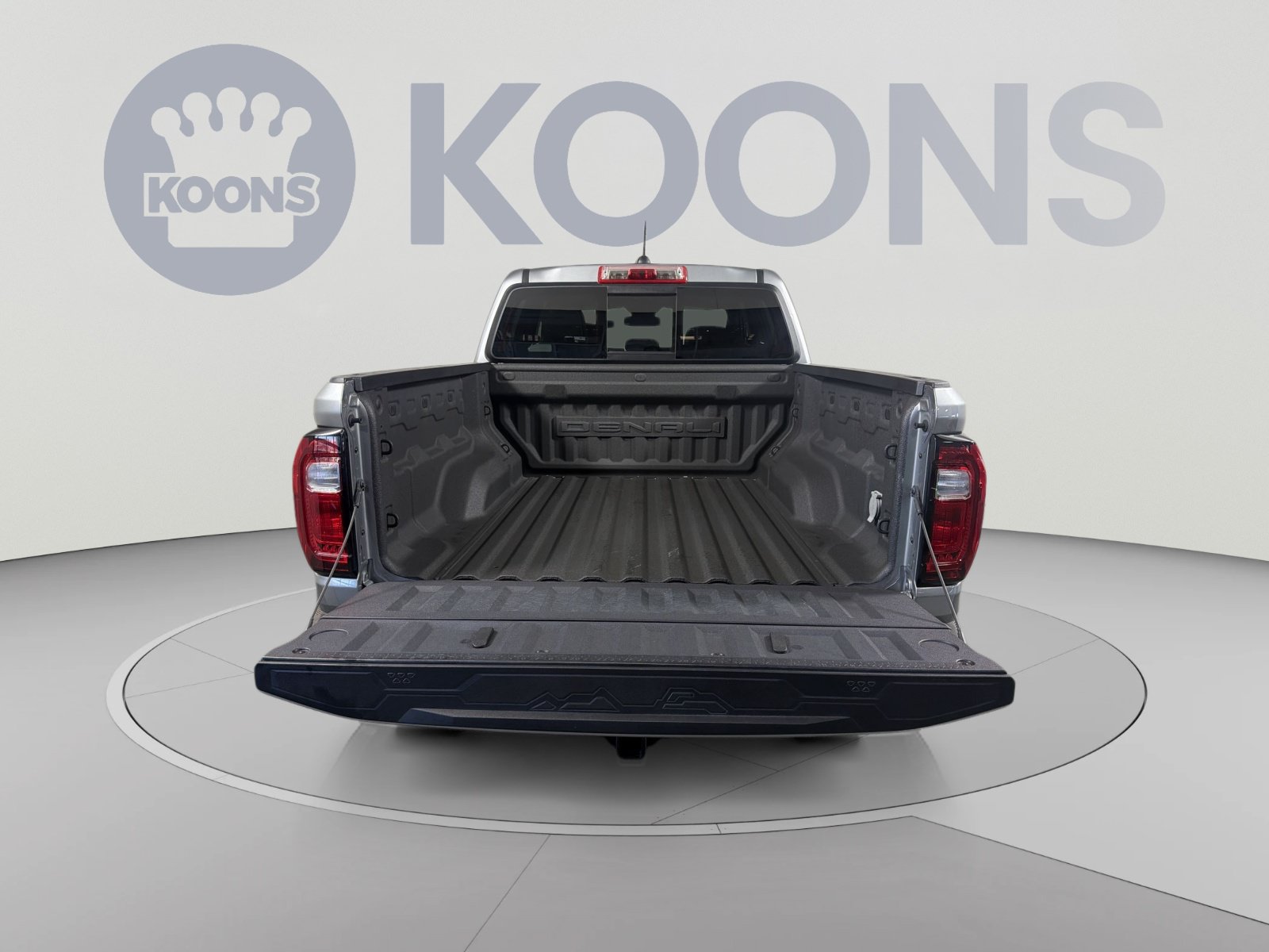Used 2024 GMC Canyon Denali AWD/4WD image 27