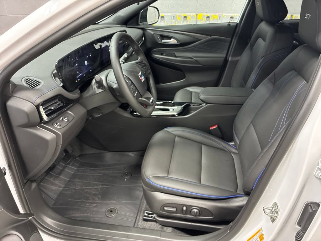 New 2026 Buick Envista Sport Touring w/ Convenience I Package FWD image 20