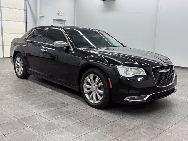 Used 2018 Chrysler 300 Limited AWD/4WD image 1