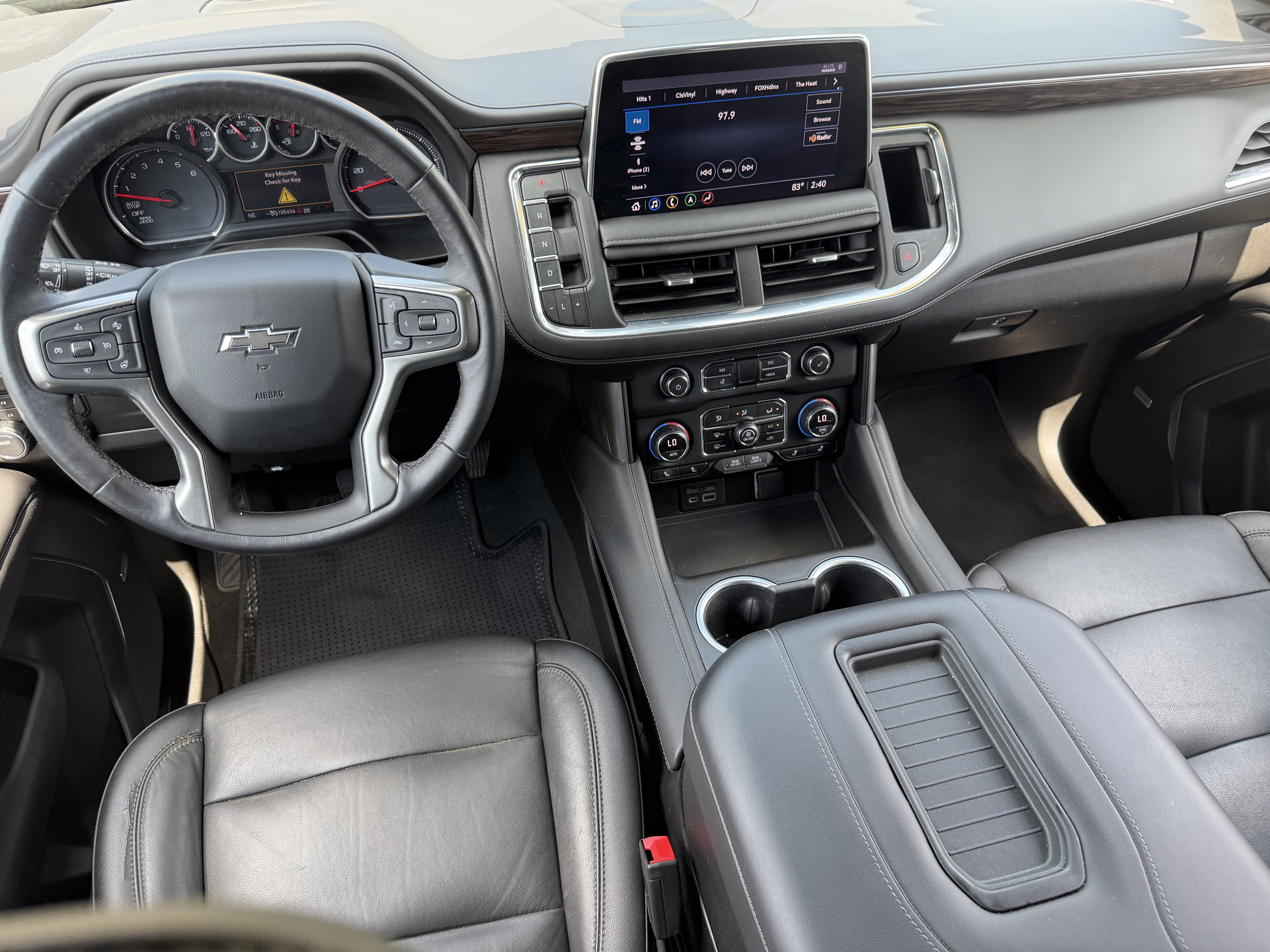Used 2021 Chevrolet Tahoe Z71 w/ Luxury Package AWD/4WD image 12