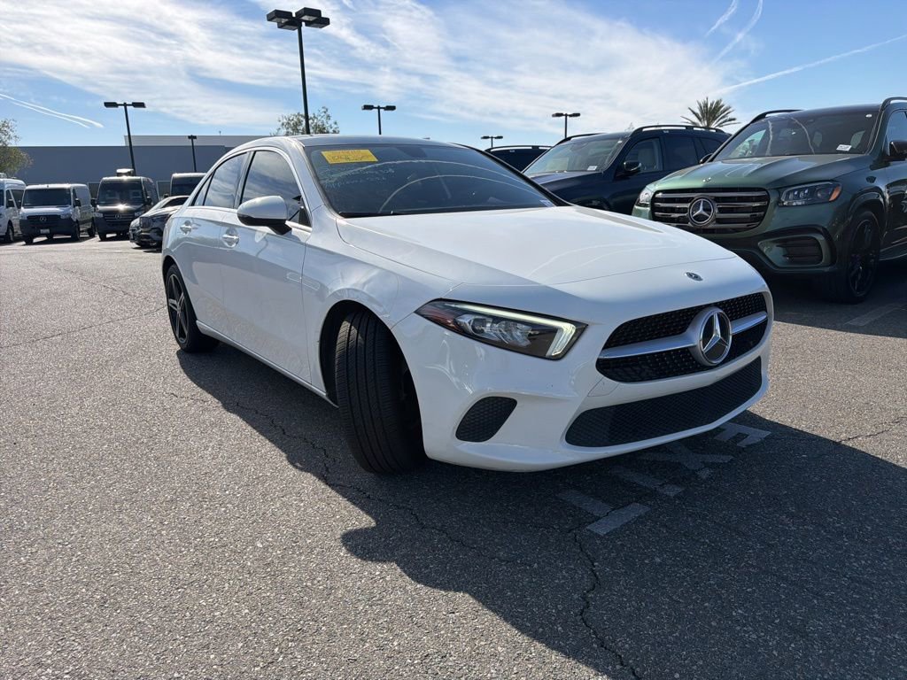 Used 2022 Mercedes-Benz A 220 image 3