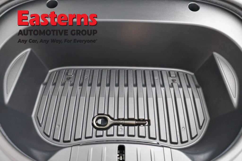 Used 2023 Tesla Model 3 Standard Range image 7