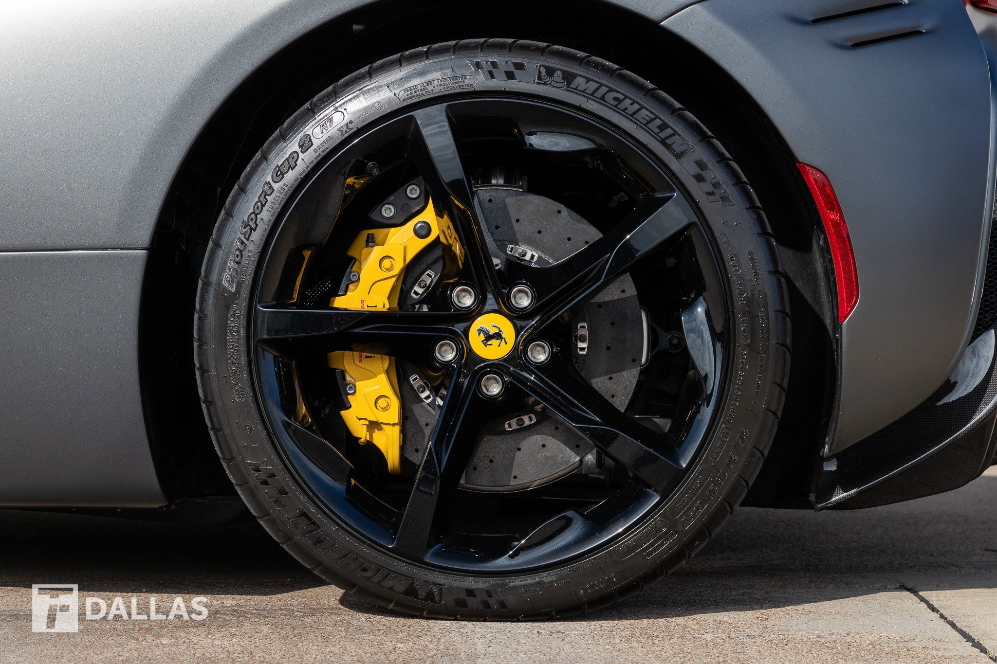 Used 2025 Ferrari SF90 Spider Spider image 11