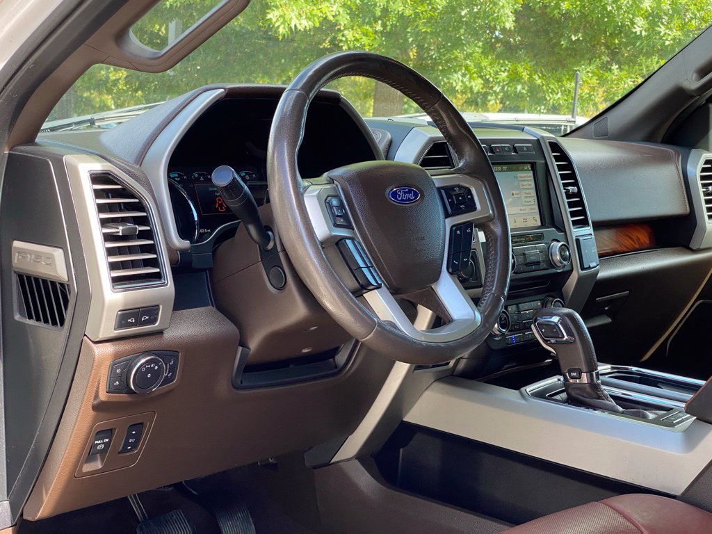 Used 2018 Ford F150 King Ranch w/ Equipment Group 601A Luxury AWD/4WD image 10