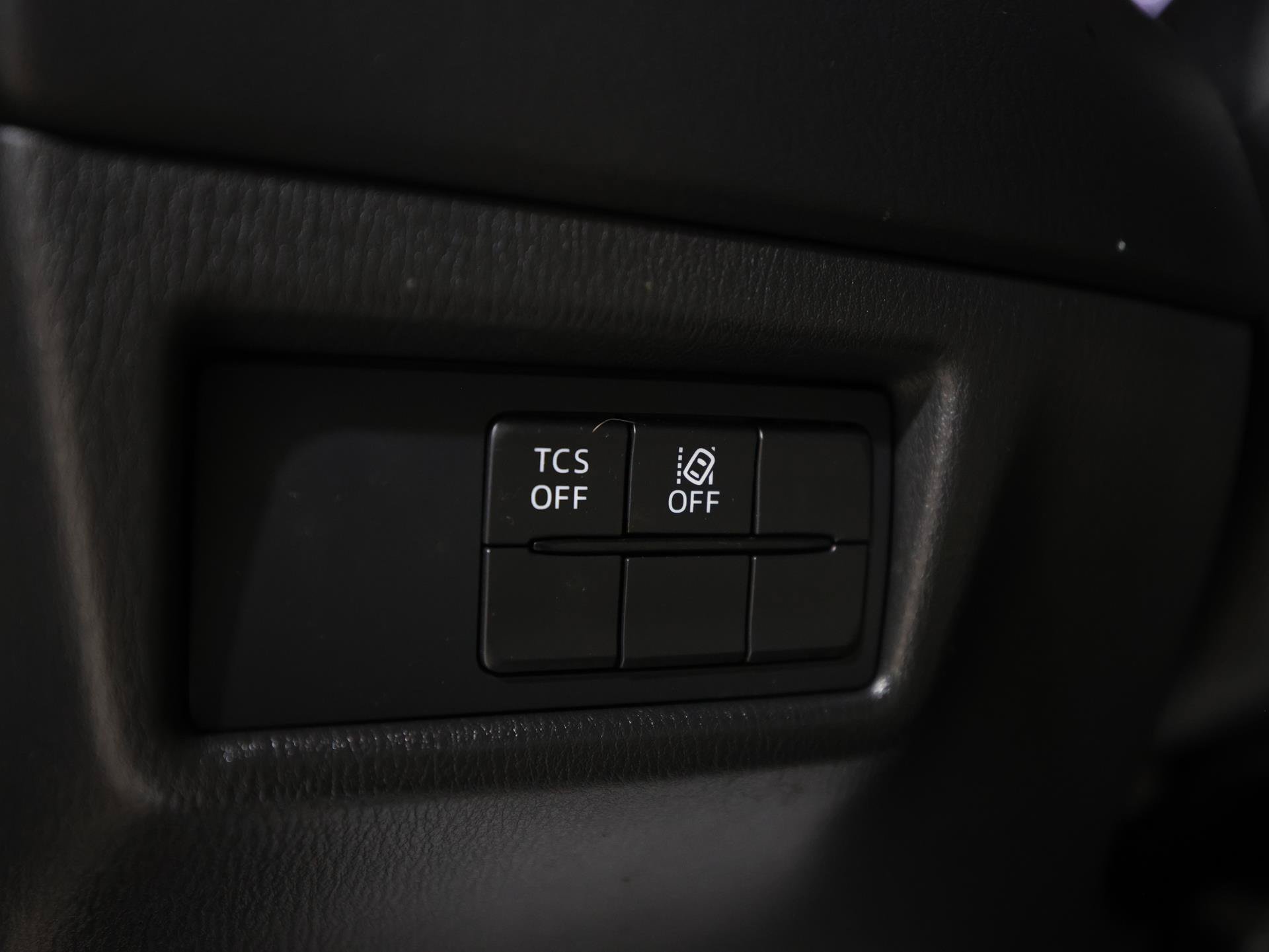 Used 2020 MAZDA CX-5 Touring FWD image 23
