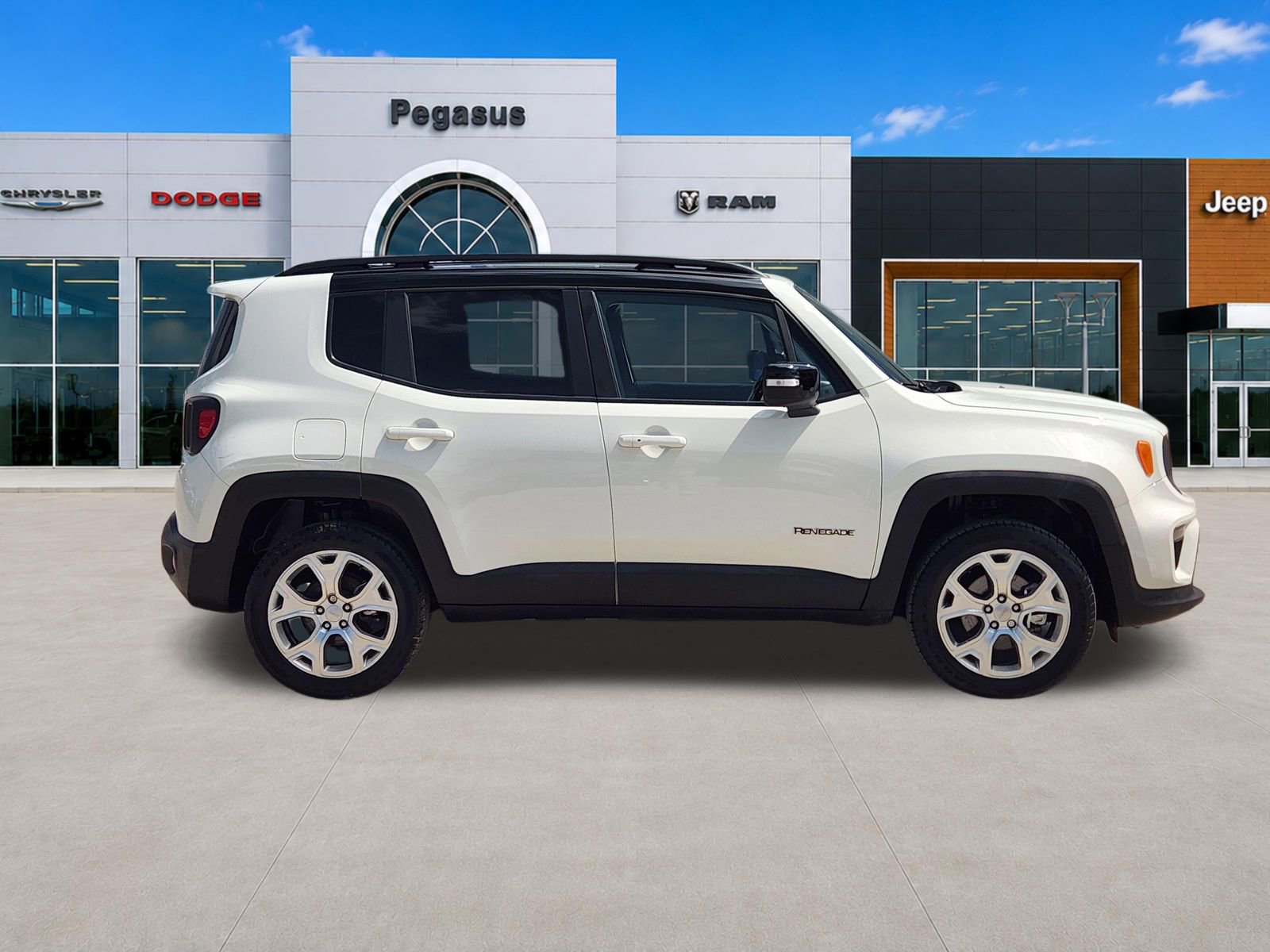 Used 2023 Jeep Renegade Limited AWD/4WD image 7