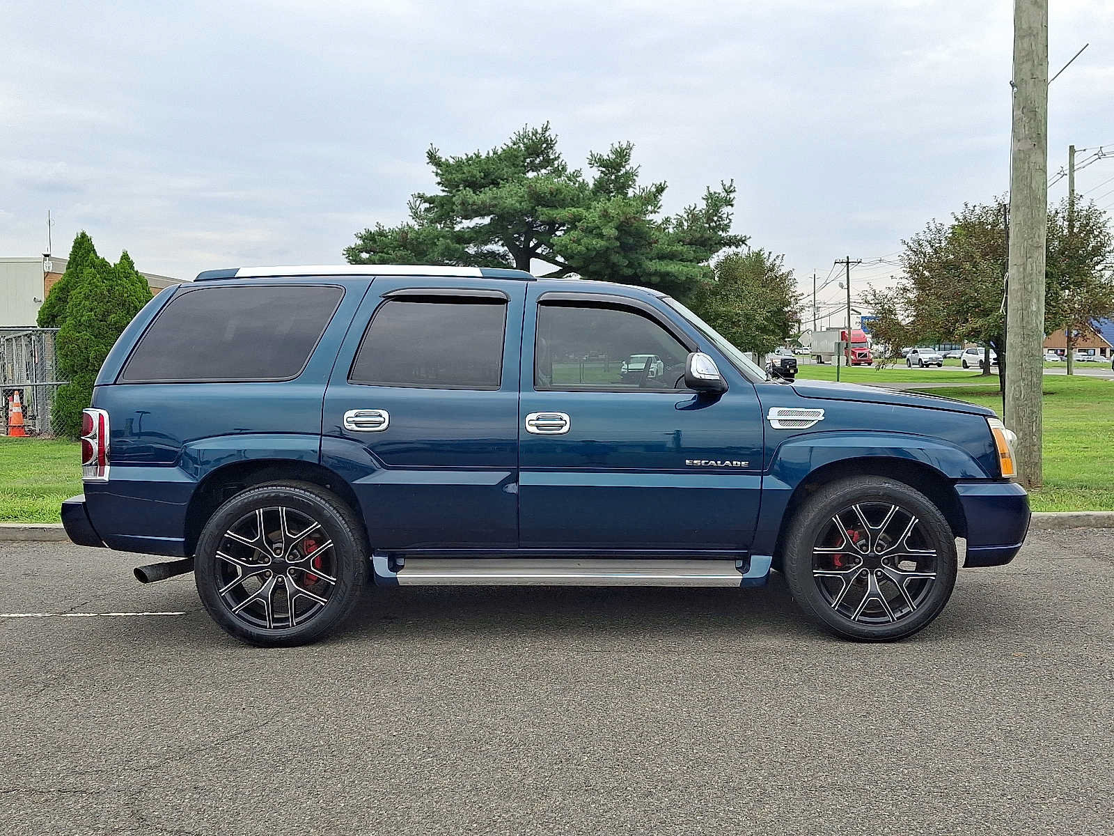 Used 2006 Cadillac Escalade AWD image 7