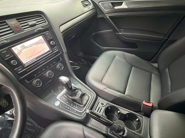 Used 2021 Volkswagen Golf 4-Door FWD image 25