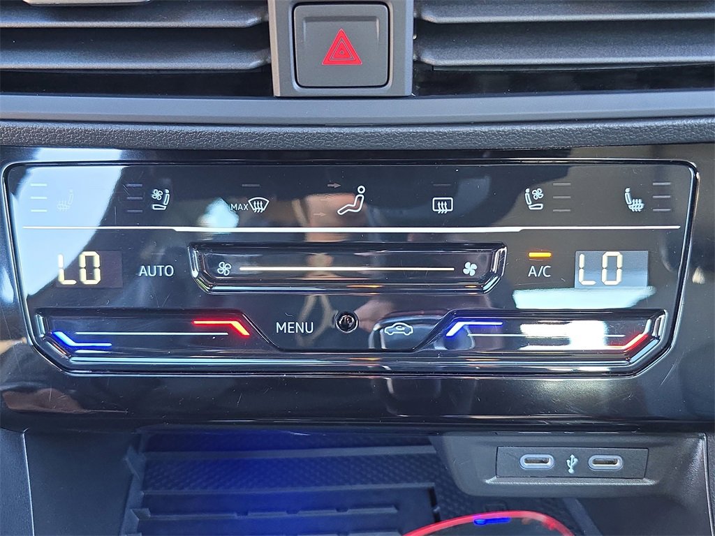 Used 2025 Volkswagen Jetta GLI Autobahn image 25