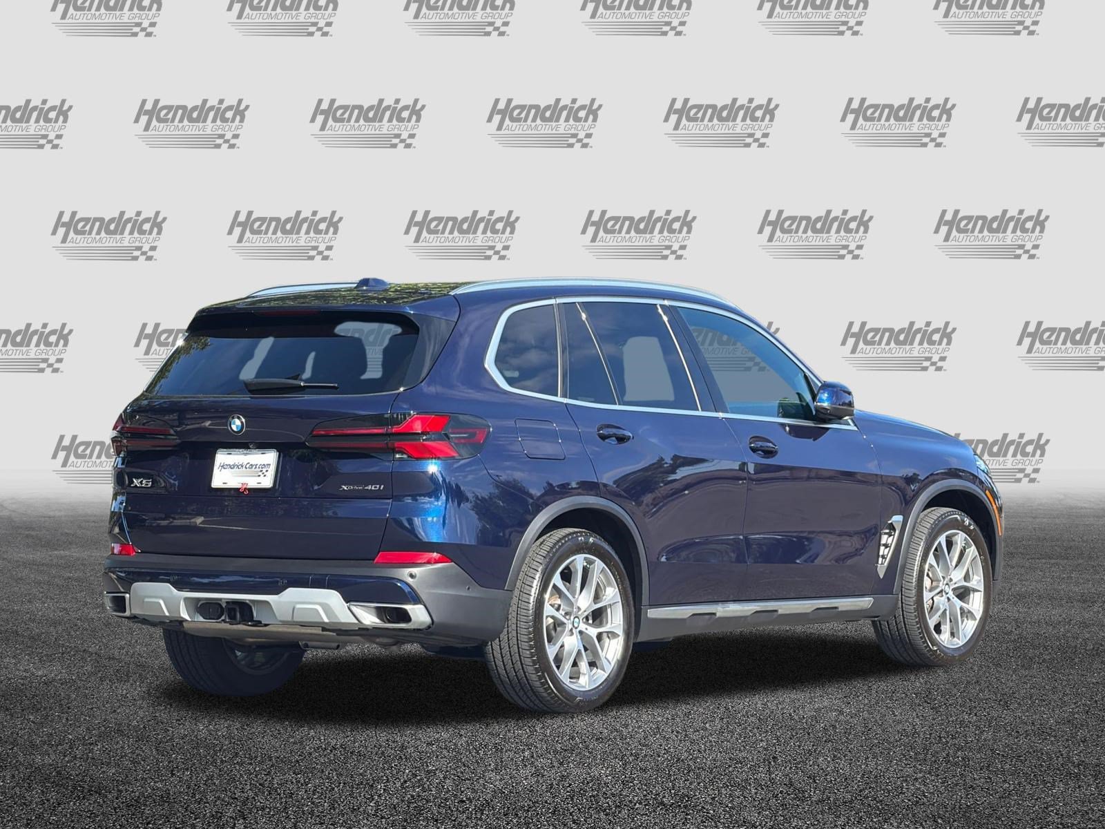 Used 2026 BMW X5 xDrive40i w/ Premium Package AWD/4WD image 5