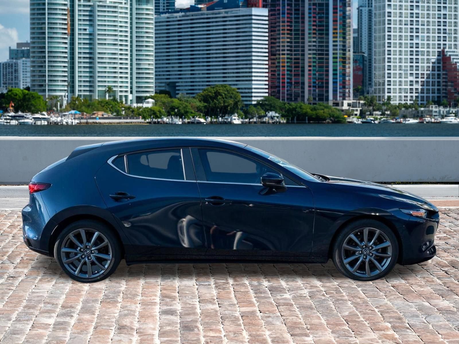 Used 2023 MAZDA MAZDA3 s image 13