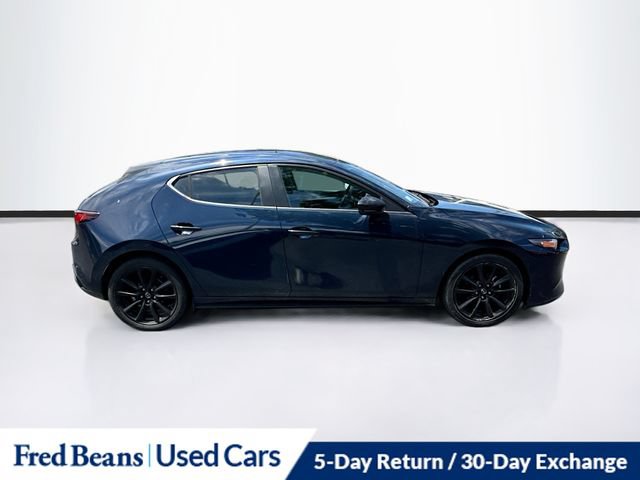 Used 2024 MAZDA MAZDA3 s FWD image 11