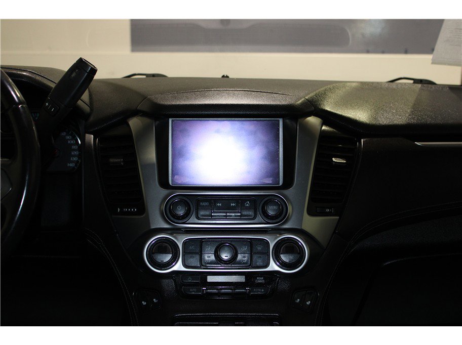 Used 2016 Chevrolet Suburban LT image 16