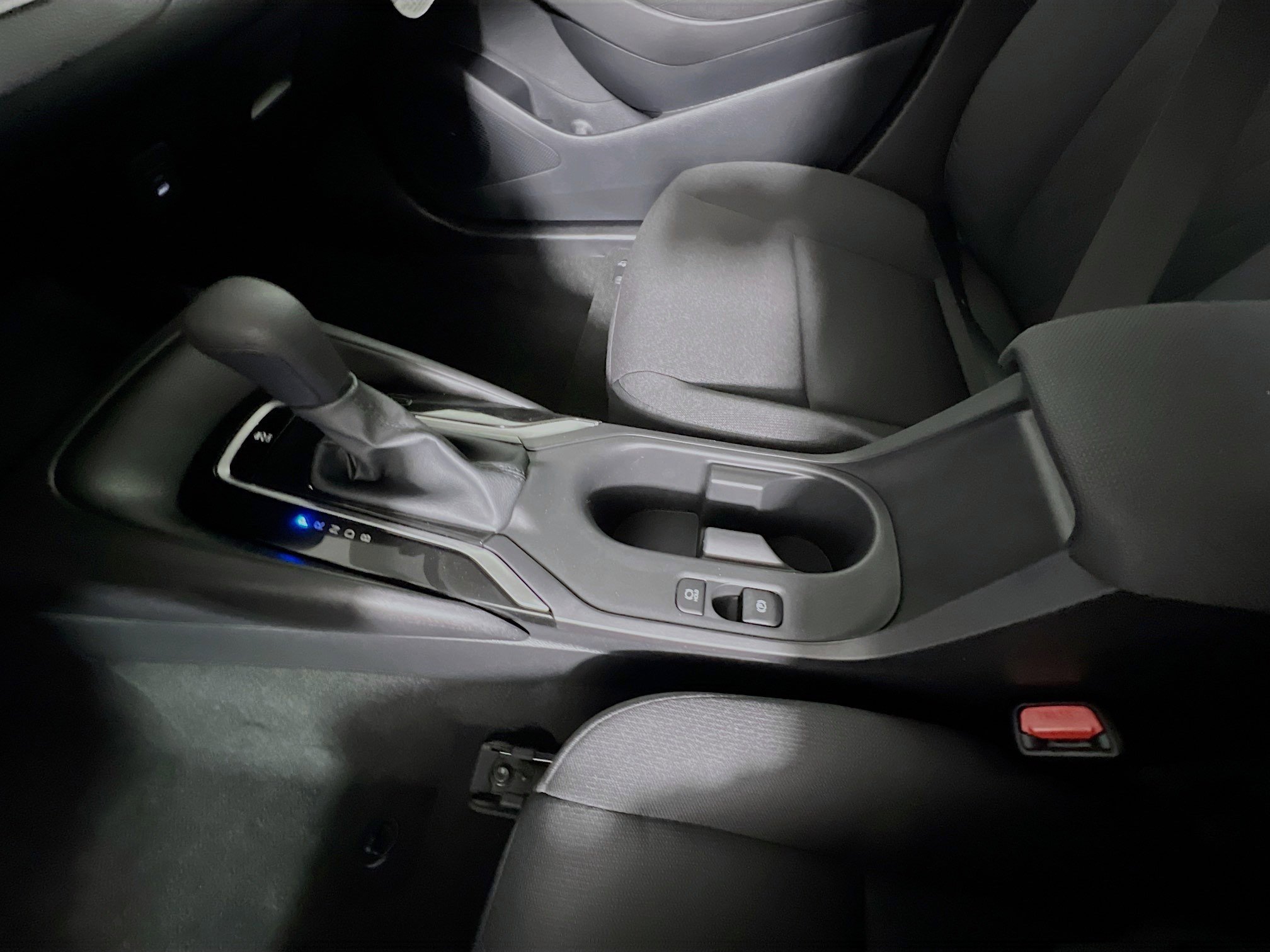 Used 2025 Toyota Corolla LE image 24