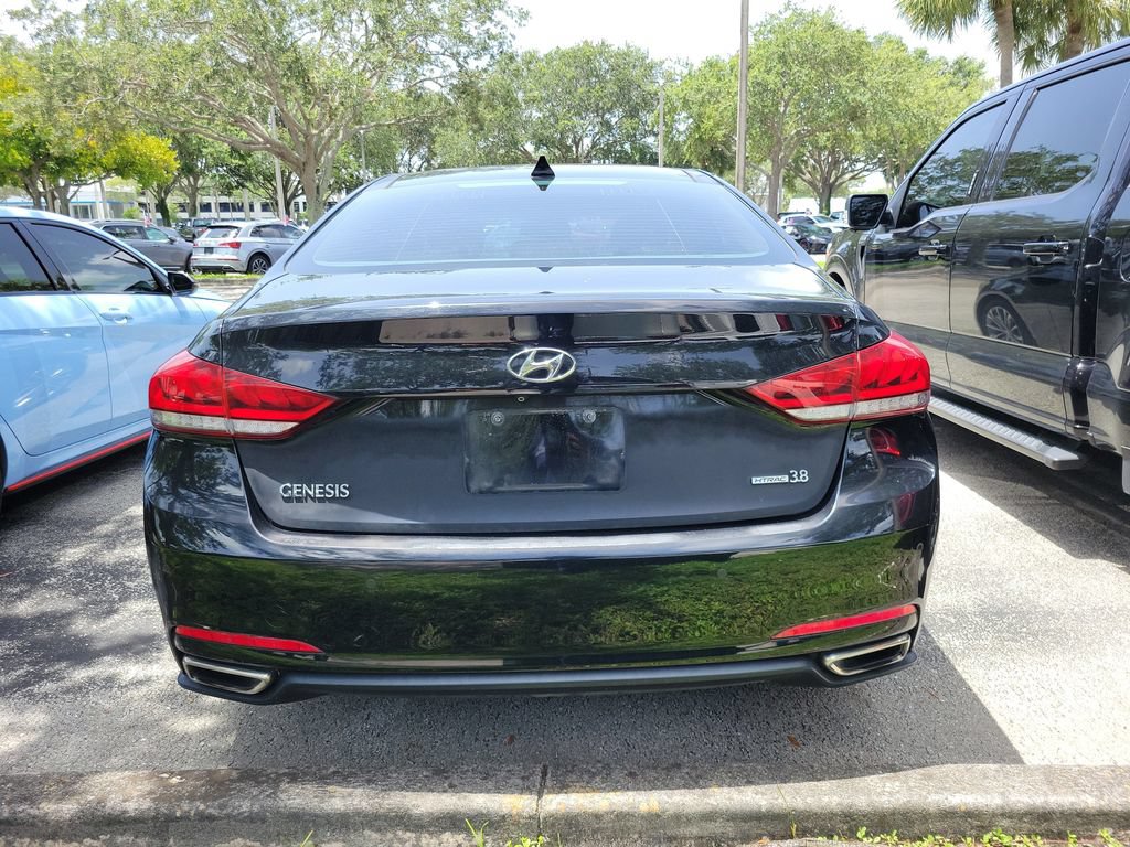 Used 2016 Hyundai Genesis 3.8 w/ Option Group 04 AWD/4WD image 5