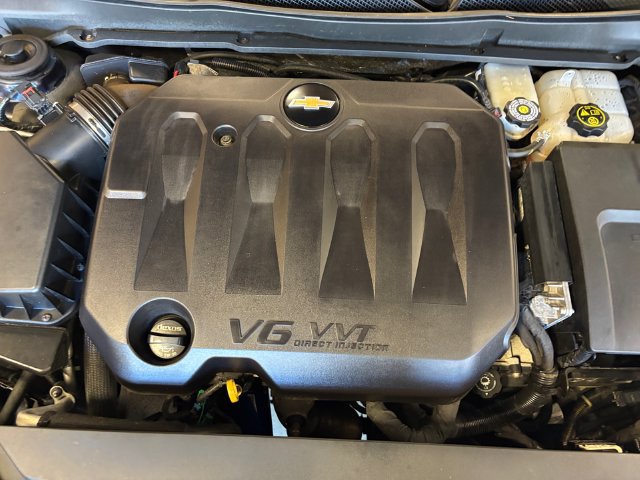 Used 2018 Chevrolet Impala LT FWD image 23