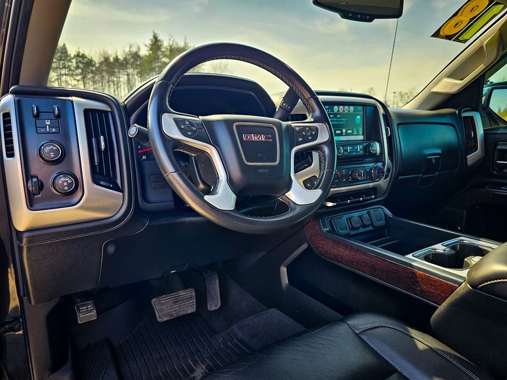 Used 2018 GMC Sierra 1500 SLT image 15