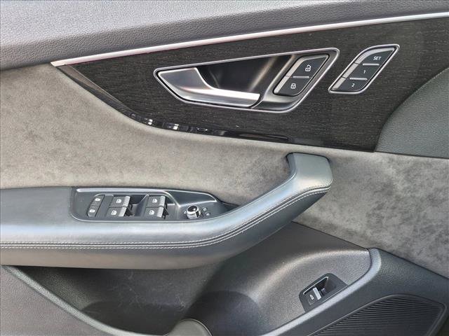 Used 2021 Audi Q7 3.0T Prestige w/ Prestige Package AWD/4WD image 14
