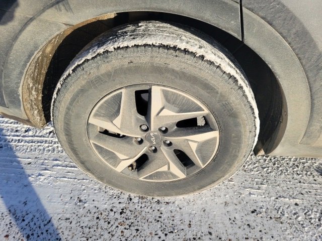 Used 2024 Kia Sorento EX image 30