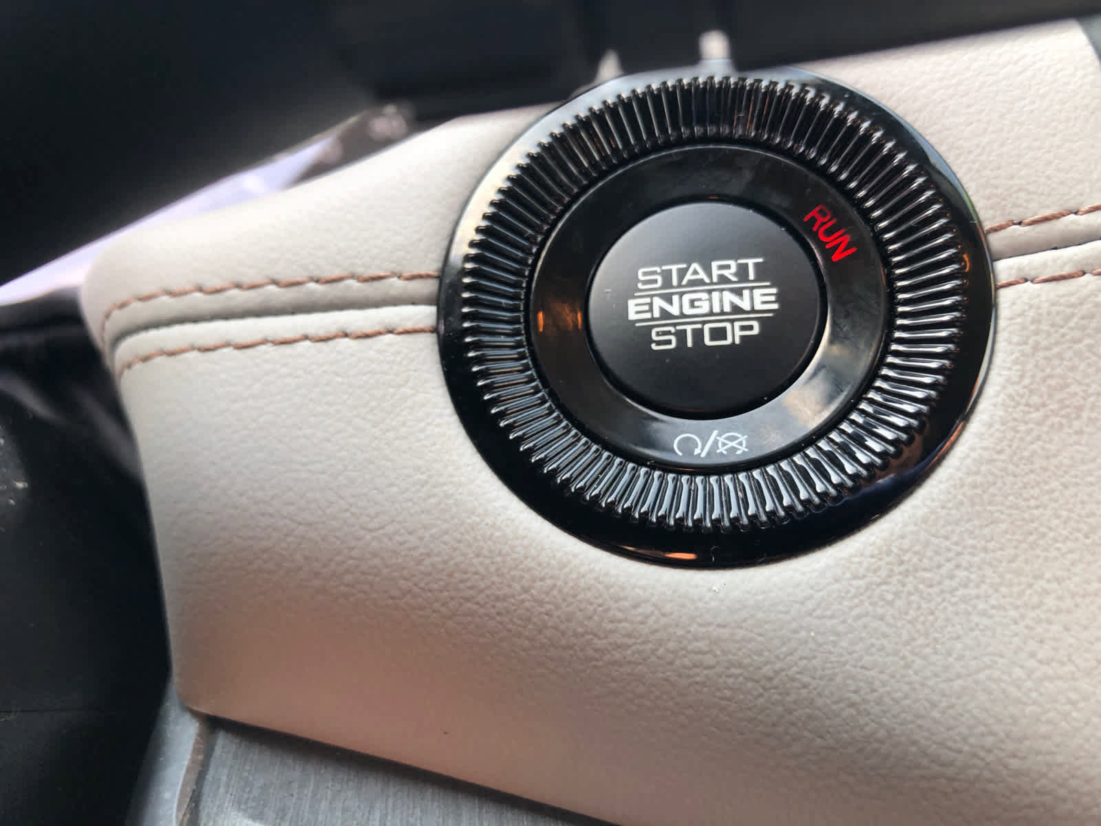 Used 2022 Jeep Compass Limited image 17