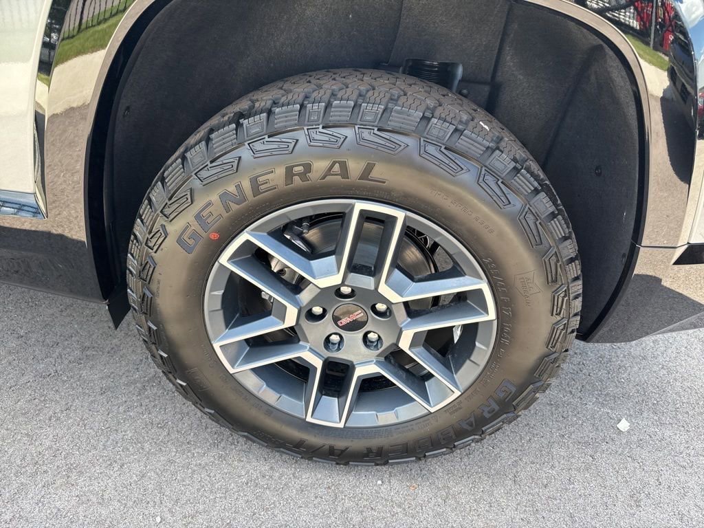 New 2026 GMC Terrain AT4 image 33